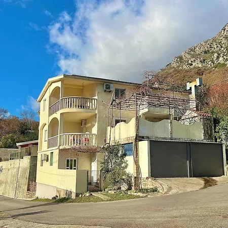 Studio Apartment Donji Morinj Exterior photo